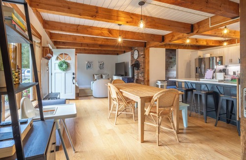 Mashpee Cottage | Pool & Screened Deck! Home 2 Mi to Mashpee Commons