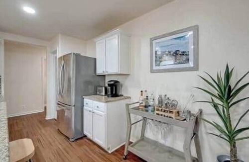 West San Antonio House | Pool, SeaWorld, LAFB Family Getaway