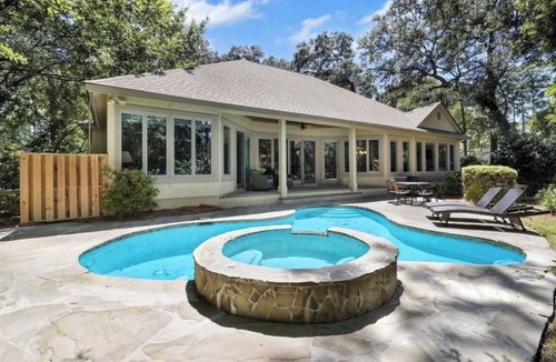 Heritage Woods House | Pool/Spa! Walk to BEACH! Dog friendly!