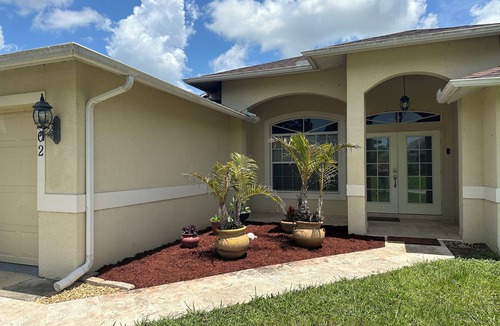 Lehigh Acres House | Pool, space, privacy, location!