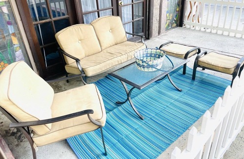 Sherman Oaks House | Pool!Swimsuit optional - Sleep 10 .