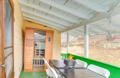 Westernport Apartment | Pool Table and Shared Sauna! Potomac River Basecamp