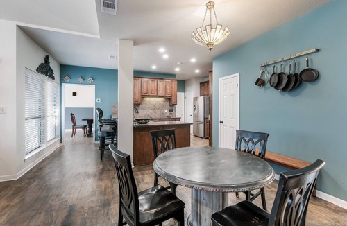 Crownridge of Texas House | Pool Table Hot Tub and Neighborhood Pool