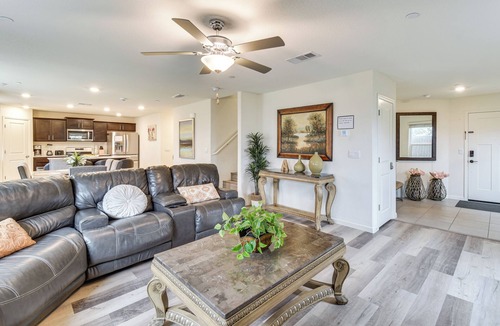 Merced House | Pool Table & Patio! Spacious Merced Getaway