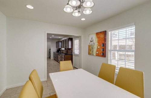 FM 1960 House | Pool Table & Patio w/Bar: Spacious Houston Gem!