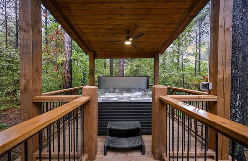 Broken Bow Cabin | Pool Table, Shuffleboard, Other Games, Hot Tub, Pets, 4 of a Kind