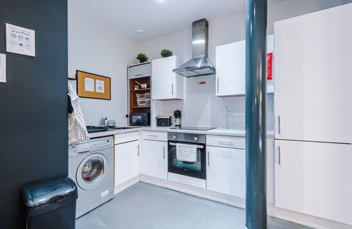 RopeWalks Apartment | Pool Table, Stunning 2Bed Apt, Central Location