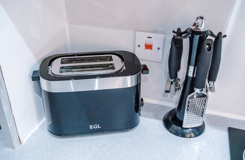 RopeWalks Apartment | Pool Table, Stunning 2Bed Apt, Central Location