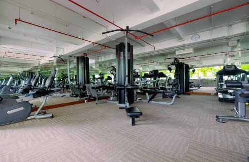 Menteng Apartment | Pool View 2BR Apartment at Capitol Park Residence By Travelio