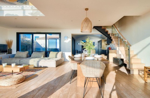 La Gueriniere House | Pool, view and beach access, 6 adults/2 children