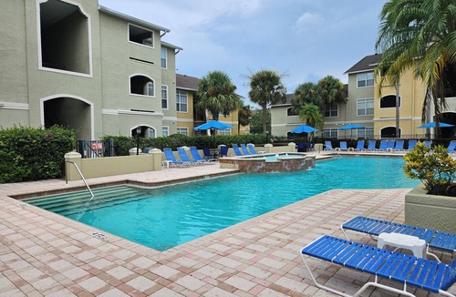 Clearwater Condo | Pool view, ground floor retreat!