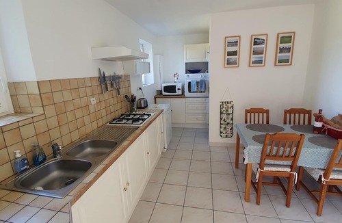 Villefranche-de-Lonchat House | Pool, Wine and wonderful views.