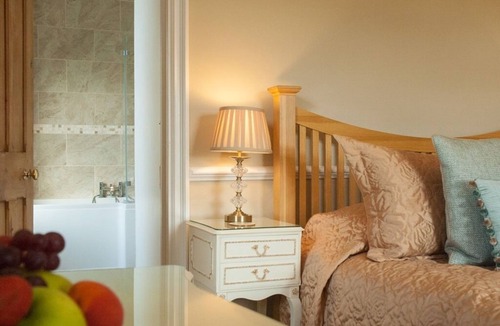 Brazzacott Bed & Breakfast | Poole Farm