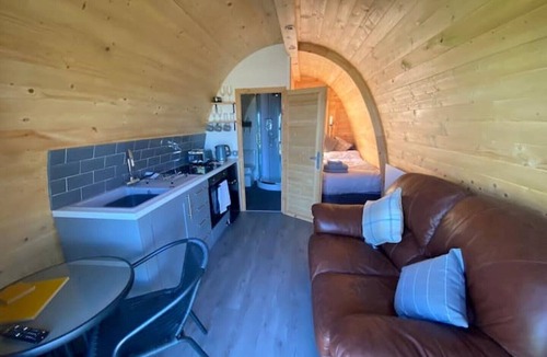 Mortehoe Cabin | Poole farm pods ,Ruby 2 lodge.