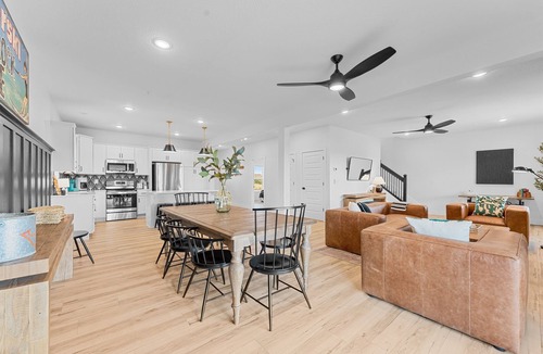 Kimberling City House | Pools! Hot Tub, Fire Pit, Game Room, Fun for Families and Groups!