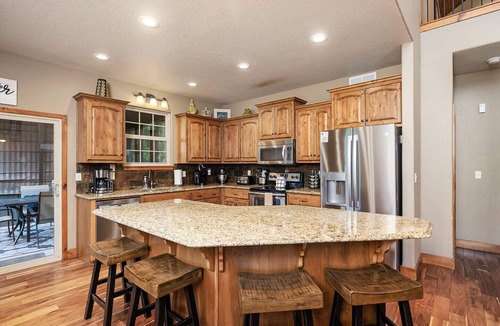 Hollister House | Pools, Pool Table, Rec Room, Splashpad, Waterslide