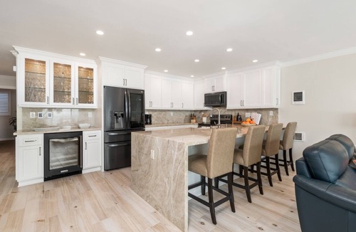 Solana Beach Condo | Poolside and Beachfront Remodeled Close to Everything!