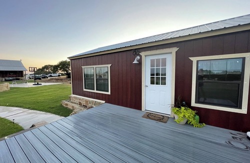 Hunt House | Poolside guesthouse in beautiful Hill Country