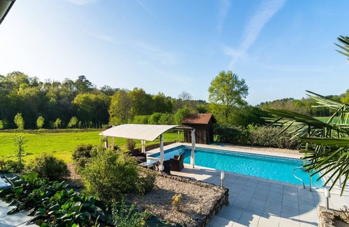 Salles-de-Belves House | Poolside Haven in Salles