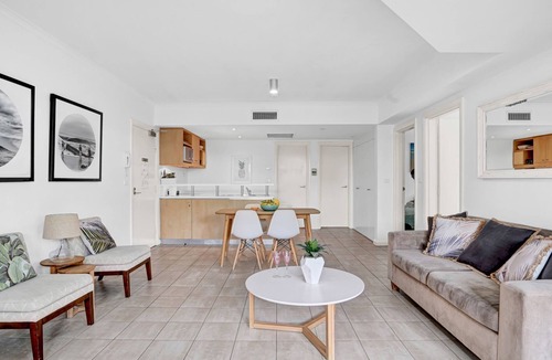 Palm Beach Apartment | Poolside - Iluka - Palm Beach by Beach Stays