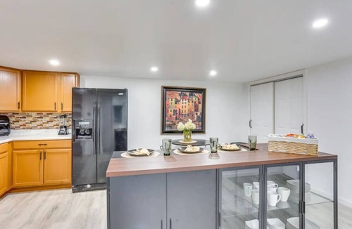 Lewisburg House | Poolside Oasis close to Bucknell