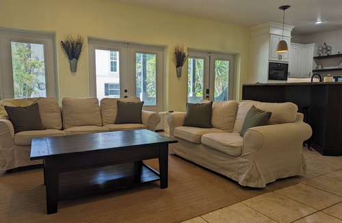 Cocoa House | Poolside Oasis in Cocoa Village