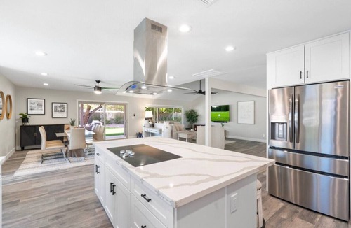 Paradise Valley Village House | Poolside Palms-PickleBall/BBall/Pool/Firepit/Golf