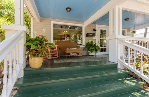 Downtown Villa | Poolside Queen Room Steps from Duval!