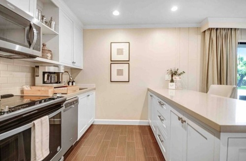 Napa Condo | Poolside Retreat | Patio | 10 Min to DT