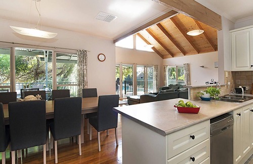 Sorrento House | Poolside Sorrento