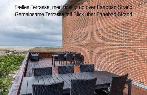 Rindby Strand House | Poolside Stay in Fano