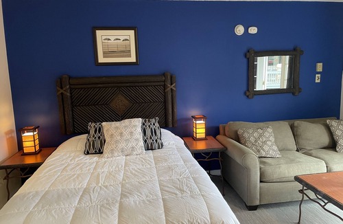 Lake George Villa | Poolside Suite on Lake George