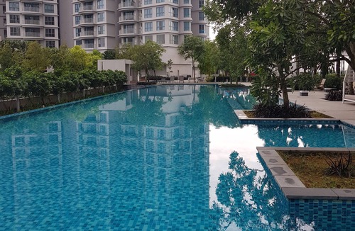 Iskandar Puteri Condo | PoolView Studio near Legoland @Puteri Harbour