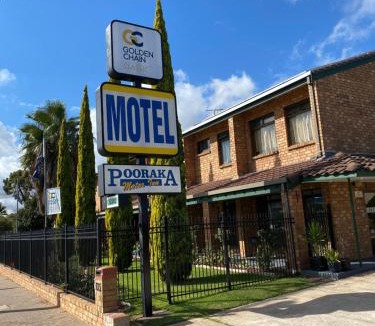 Pooraka Hotel | Pooraka Motor Inn