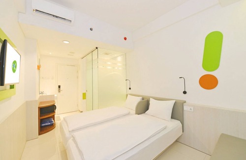 Central Jakarta Hotel | POP! Hotel Pasar Baru Jakarta