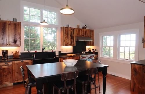 Kittery Point House | Pop's Cottage at Seapoint Beach