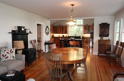 Kittery Point House | Pop's Cottage at Seapoint Beach