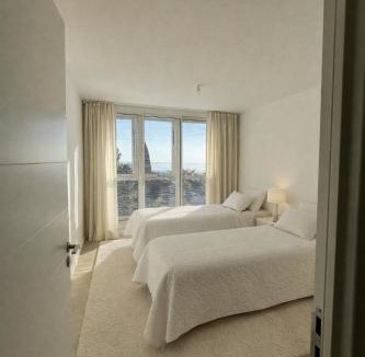 La Celle-sous-Gouzon Villa | Pop villa