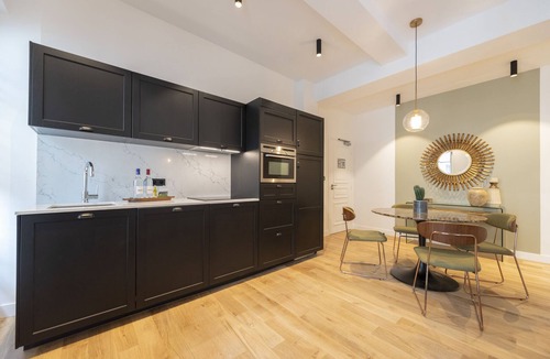 Faubourg-du-Roule Apartment | Pope, 4 stars, Luxury at 1 minute walk from the Champs-Elysées