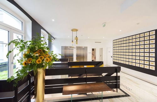 Faubourg-du-Roule Apartment | Pope, 4 stars, Luxury at 1 minute walk from the Champs-Elysées