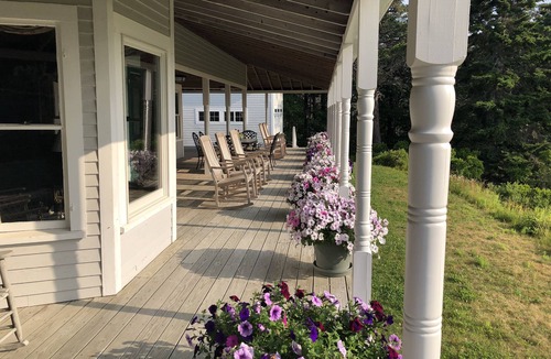 Phippsburg Cottage | Popham Beachfront and Oceanfront Charming Victorian