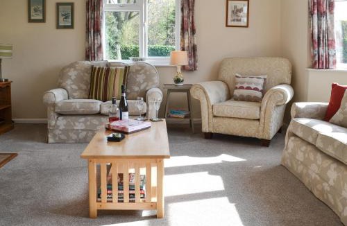 Foxley House | Poplar Bungalow