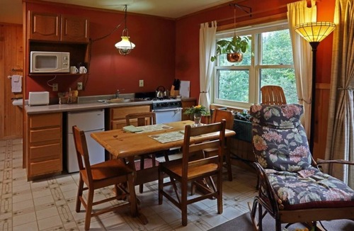 Grand Marais House | Poplar Creek Guesthouse