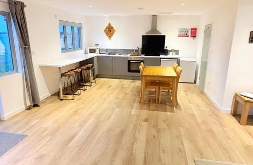 Spalding House | Poplar holiday cottage