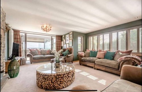 Keynsham House | Poplars Cottage Luxury Detached -Nr Bristol & Bath