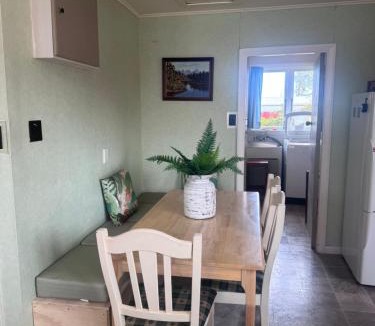 Hari Hari House | Poppas House