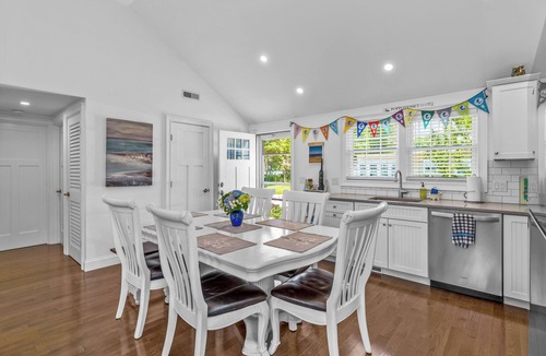 Popponesset House | Popponesset-3 bedrooms, 2 baths, sleeps 6, w/cental A/C