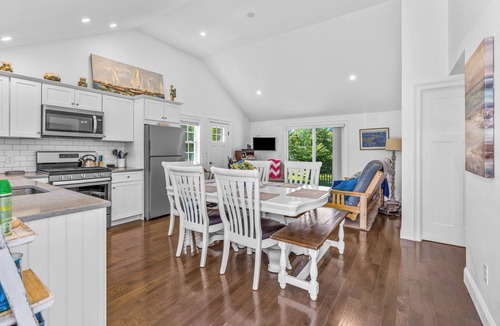 Popponesset House | Popponesset-3 bedrooms, 2 baths, sleeps 6, w/cental A/C