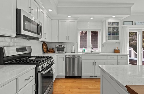 Popponesset House | Popponesset-3 bedrooms, 4 baths, Sleeps 6, w/outdoor shower