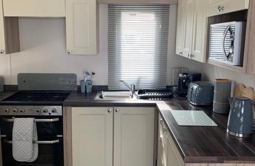 Ringwood Other | Poppy 44